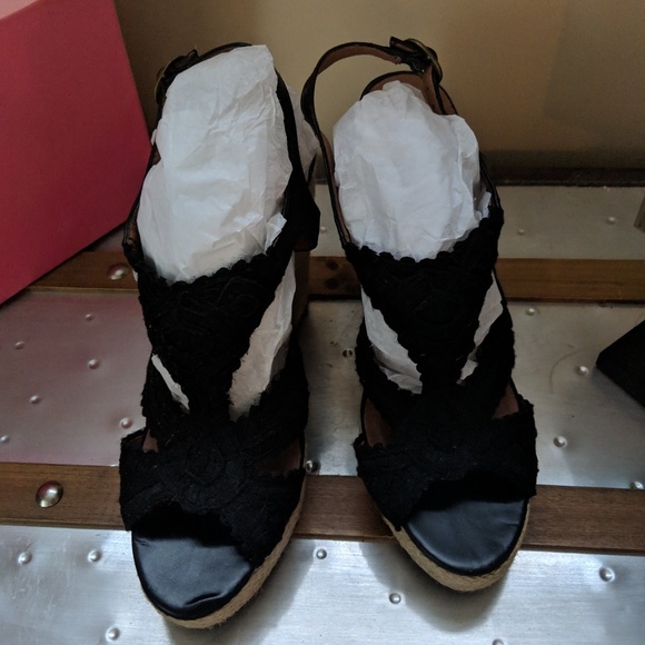 Sz 11 Lucky brand high wedge lace cloth design - Picture 5 of 6